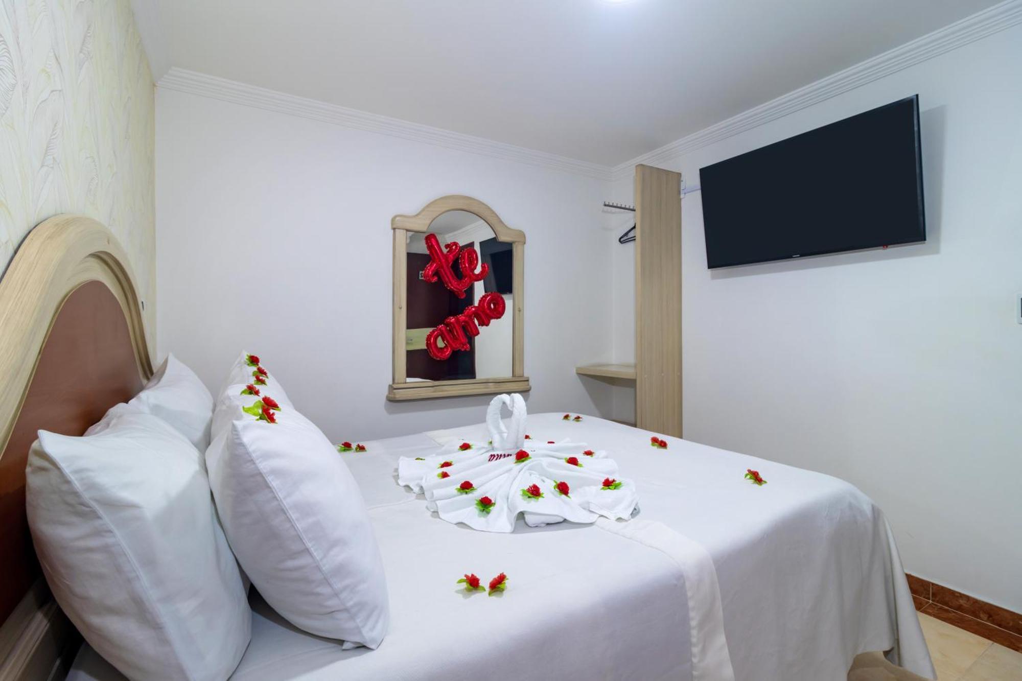 Hotel Zulita Богота Экстерьер фото